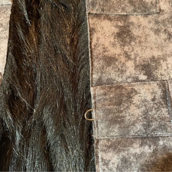 Black and Grey Faux Fur and Faux Suede Vest Women’s Size Small - Picture 3 of 14